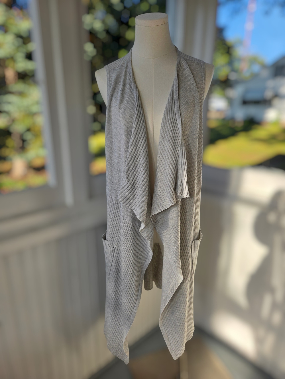 Light Gray Draped Waterfall Open-Front Knit Vest Cardigan Size M